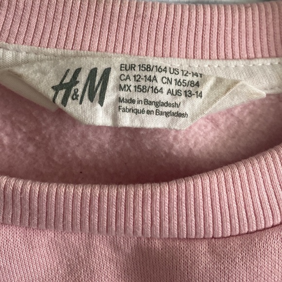 H&M sweatshirt - Picture 2 of 3
